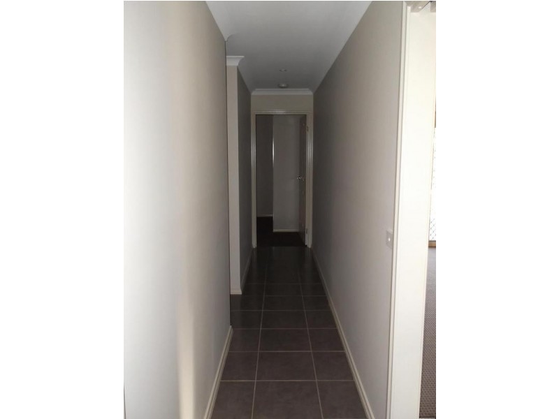 201 Linsell Boulevard, Cranbourne East VIC 3977