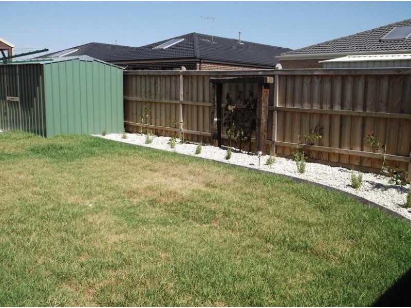 201 Linsell Boulevard, Cranbourne East VIC 3977