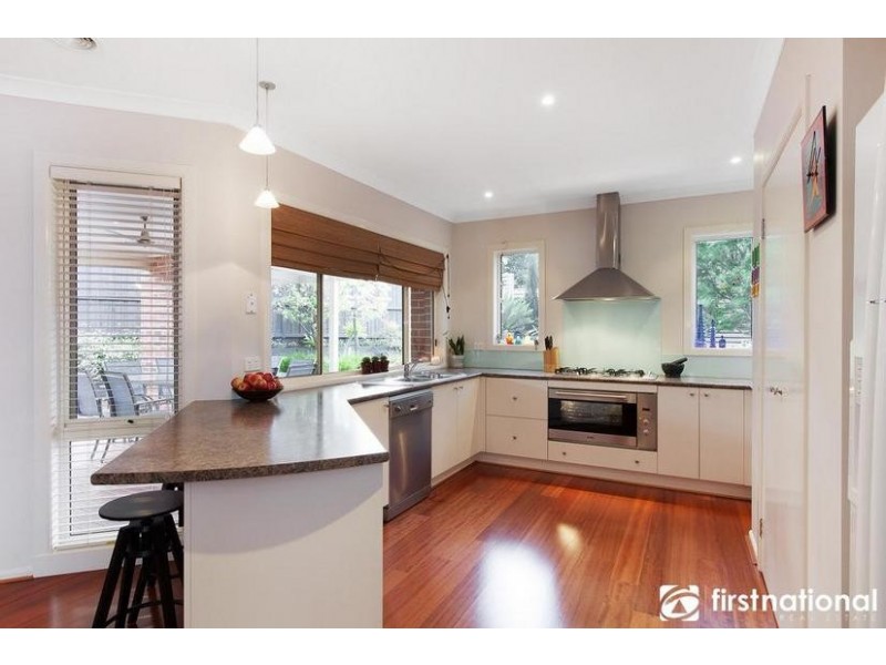 14 McNair Court, Berwick VIC 3806