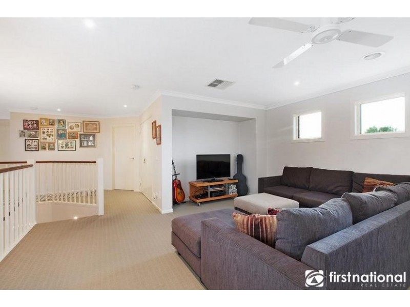 14 McNair Court, Berwick VIC 3806