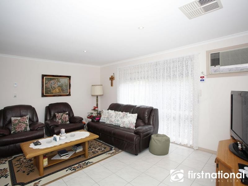 5 Christina Street, Narre Warren VIC 3805