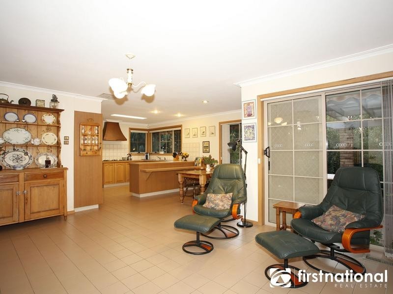 50-51 Malanie Close, Narre Warren North VIC 3804