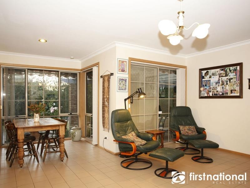 50-51 Malanie Close, Narre Warren North VIC 3804