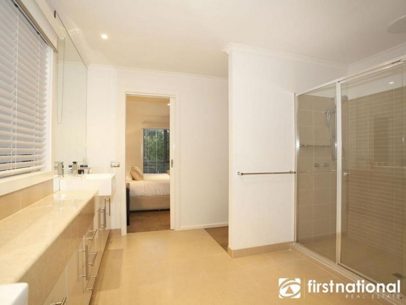 59 The Boulevard, Narre Warren South VIC 3805