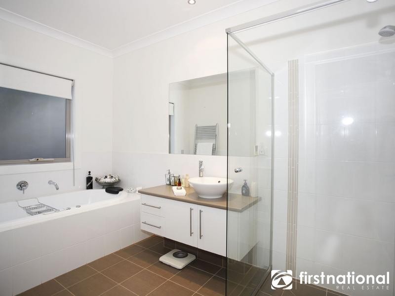 43A Lyall Road, Berwick VIC 3806