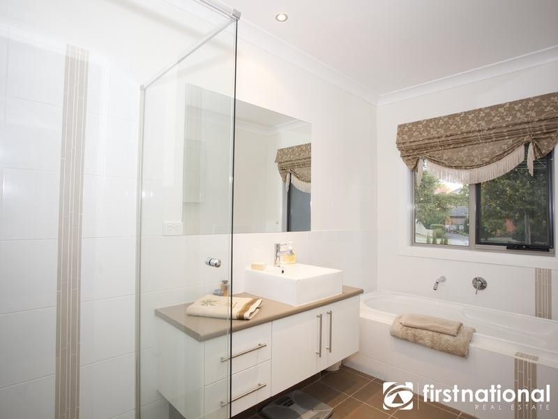 43A Lyall Road, Berwick VIC 3806