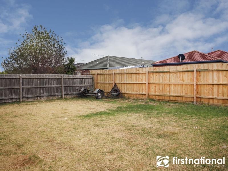 6 Fenton Place, Narre Warren South VIC 3805