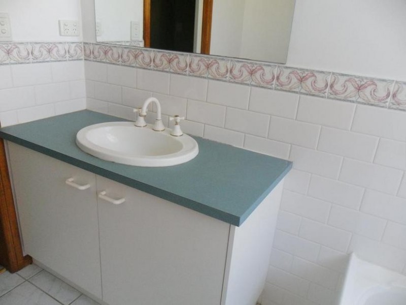 5 Celeste Court, Berwick VIC 3806