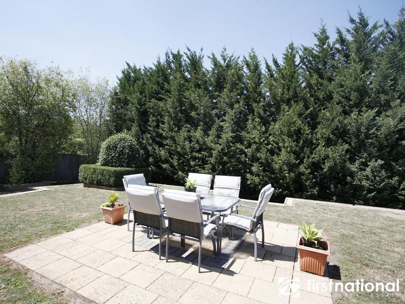 29 Rydaldene Way, Berwick VIC 3806