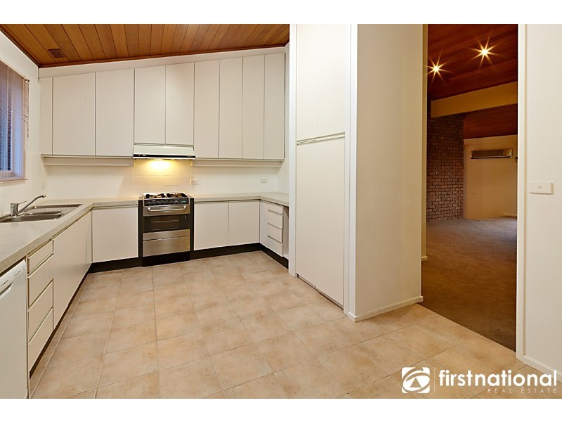 12 Casey Drive, Berwick VIC 3806