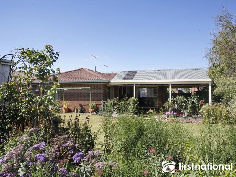 32 Homestead Road, Berwick VIC 3806