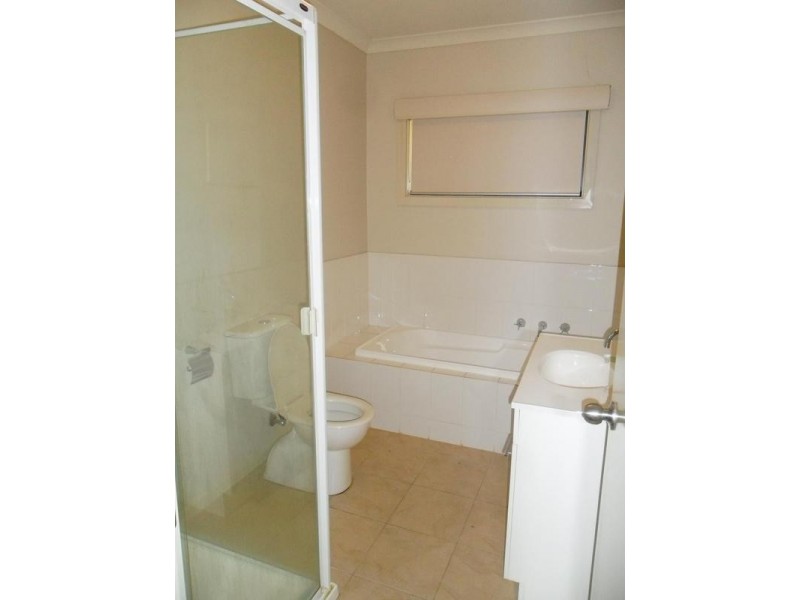 9 Anne Street, Berwick VIC 3806