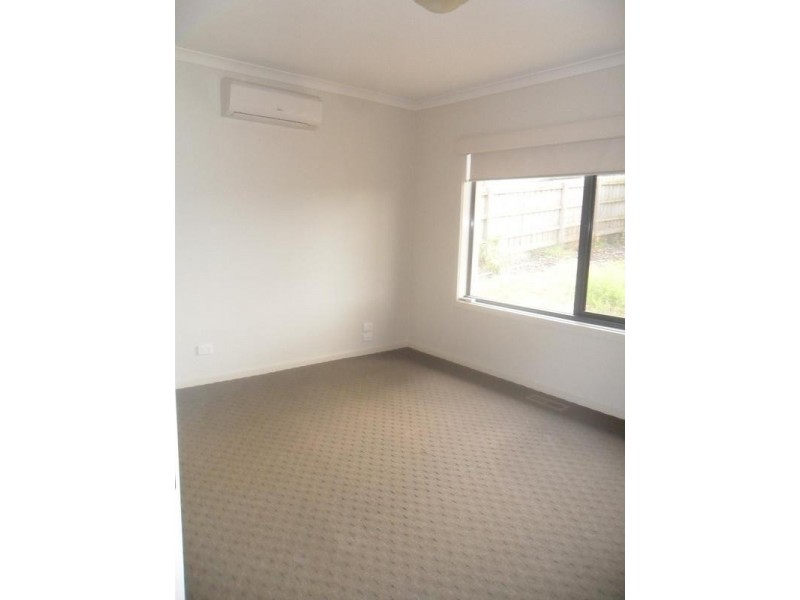 9 Anne Street, Berwick VIC 3806