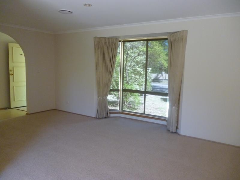 35 Ashfield Drive, Berwick VIC 3806