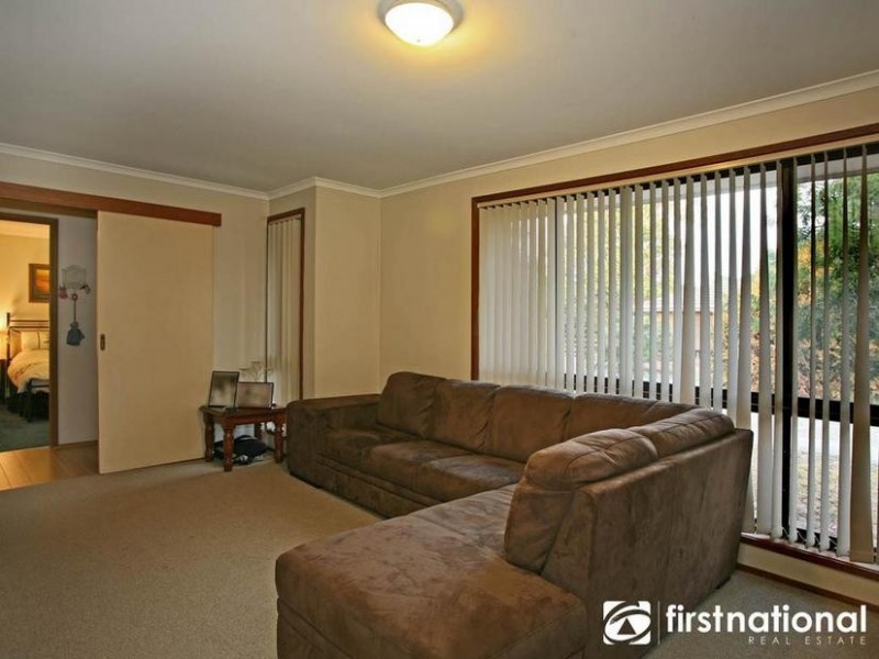 2/81 Princes Highway, Beaconsfield VIC 3807