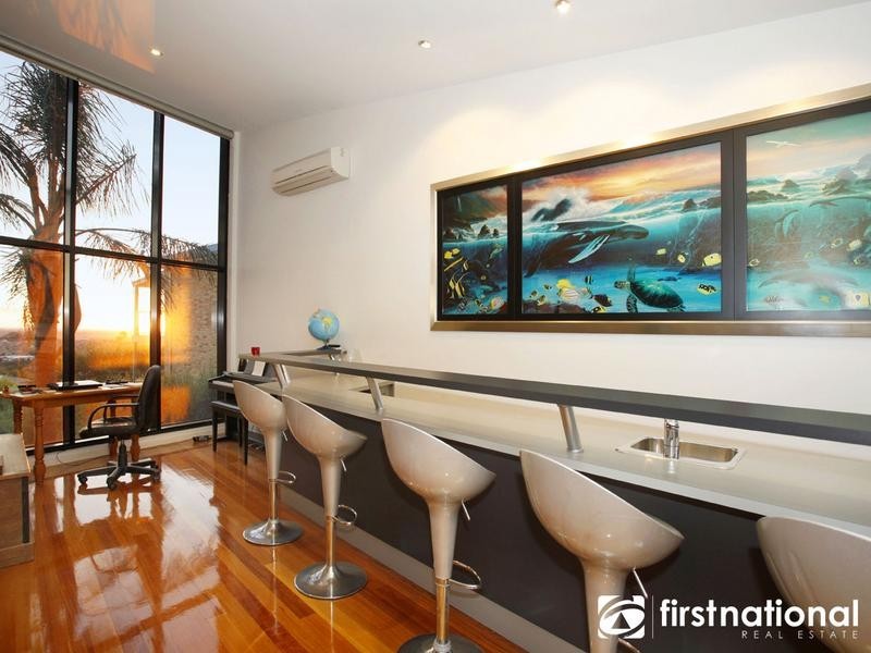 2 Natren Court, Berwick VIC 3806