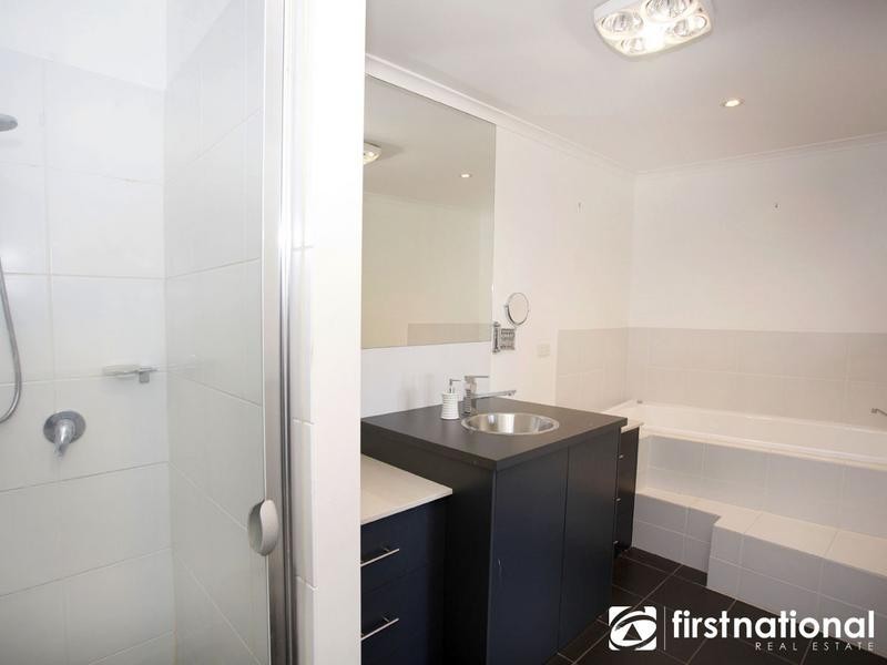 2 Natren Court, Berwick VIC 3806