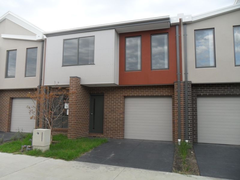 13/180 Henry Road, Pakenham VIC 3810