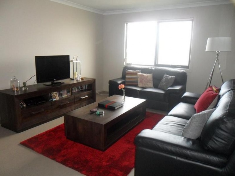 13/180 Henry Road, Pakenham VIC 3810