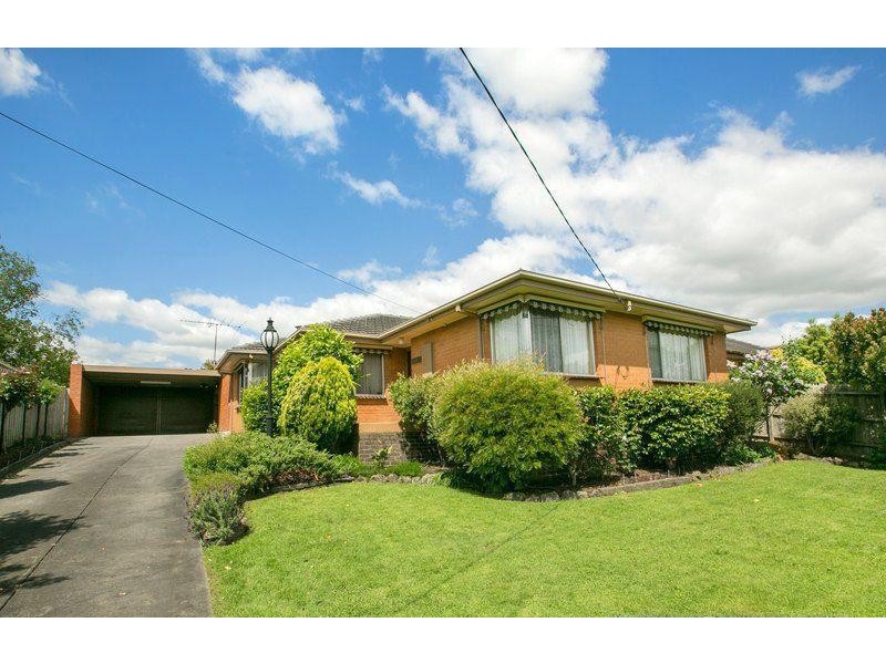 25 Evan Street, Berwick VIC 3806
