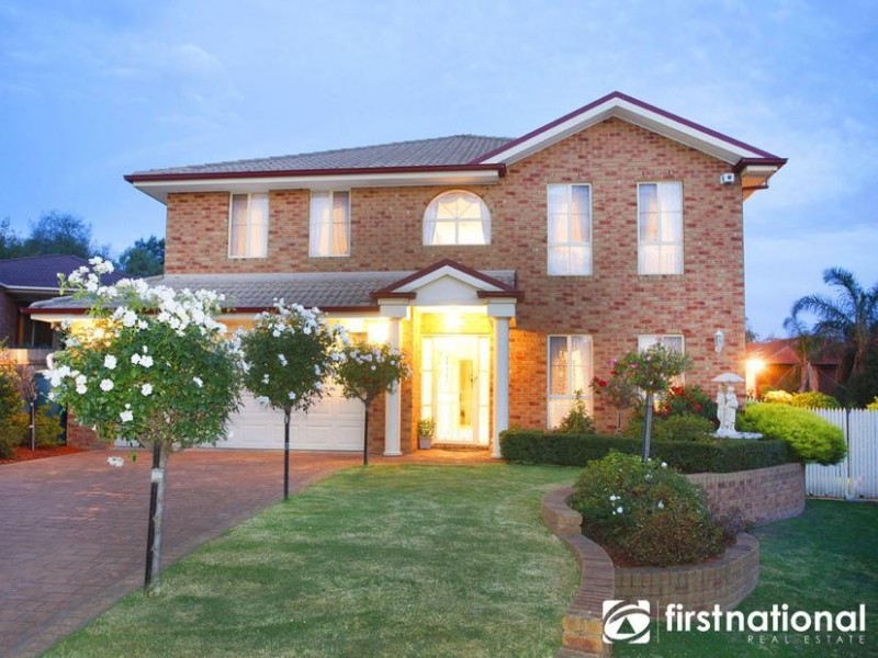 8 Biralee Court, Berwick VIC 3806