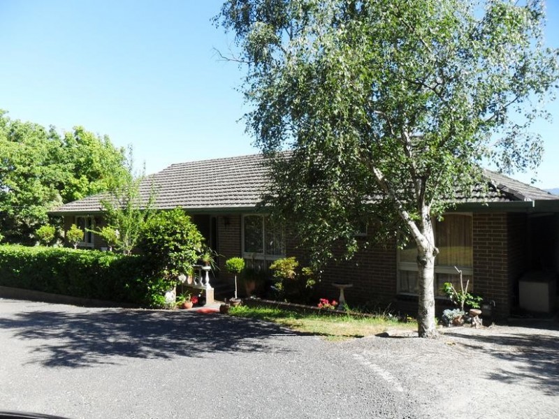 100 Abeckett Road, Narre Warren North VIC 3804