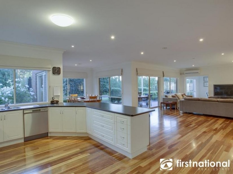 60 A’Beckett Road, Narre Warren North VIC 3804