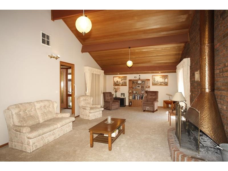 565 Princes Highway, Narre Warren VIC 3805