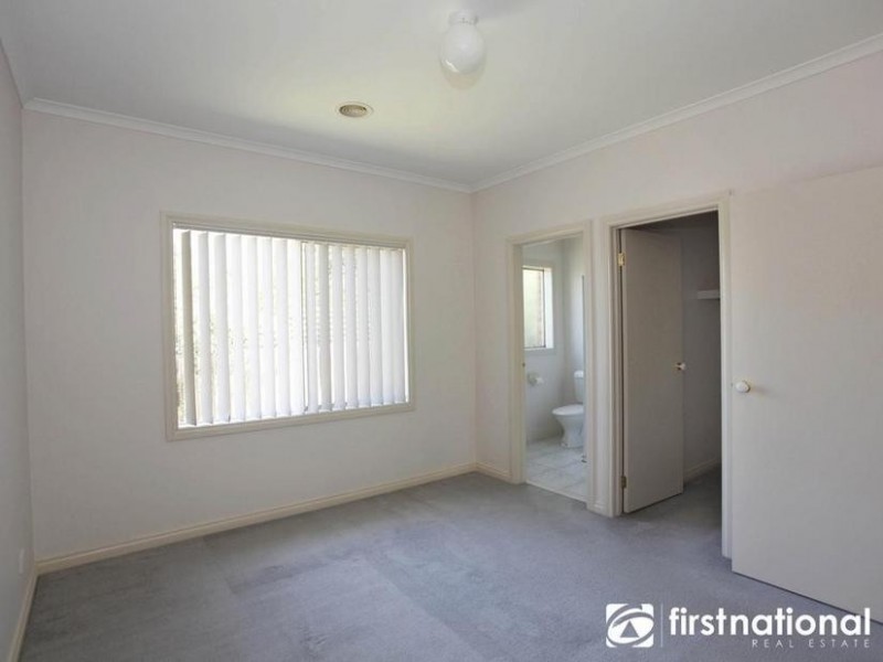 4 Exell Mews, Berwick VIC 3806