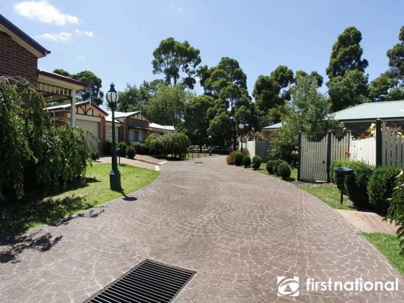 4 Exell Mews, Berwick VIC 3806