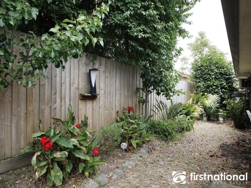 4/8-9 Kevis Court, Garfield VIC 3814