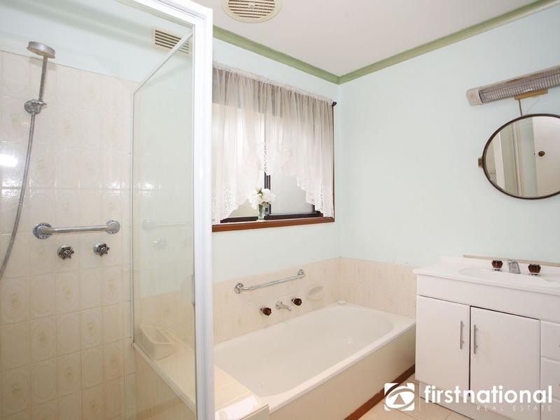 4/8-9 Kevis Court, Garfield VIC 3814