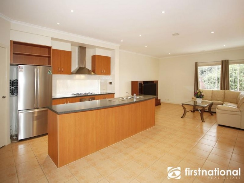 20 Don Collins Way, Berwick VIC 3806