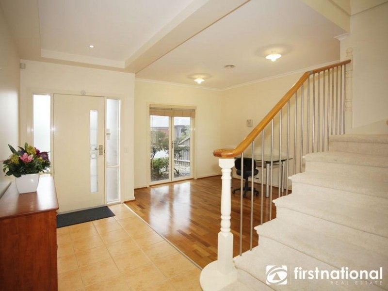 20 Don Collins Way, Berwick VIC 3806