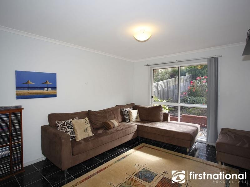 39 Avebury Drive, Berwick VIC 3806