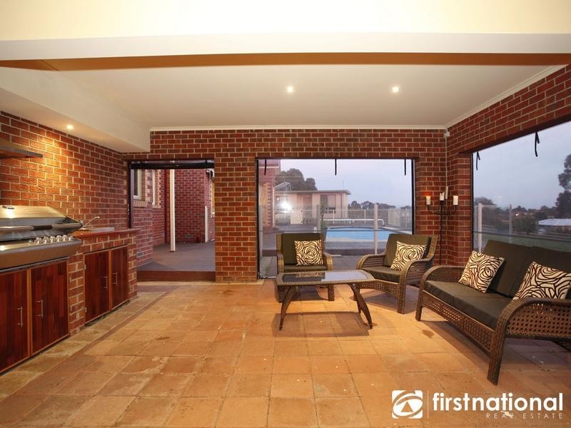 13B Caserta Drive, Berwick VIC 3806