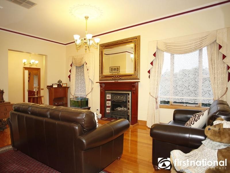 13B Caserta Drive, Berwick VIC 3806