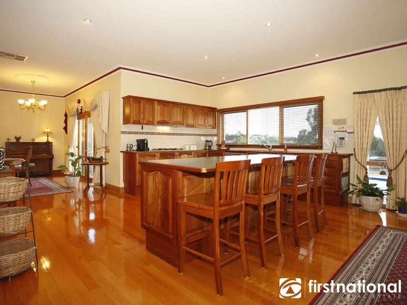 13B Caserta Drive, Berwick VIC 3806
