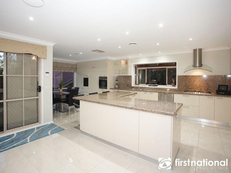 47 Carolyn Close, Narre Warren North VIC 3804