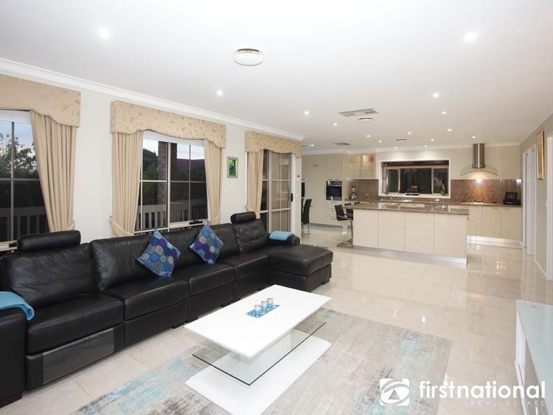 47 Carolyn Close, Narre Warren North VIC 3804