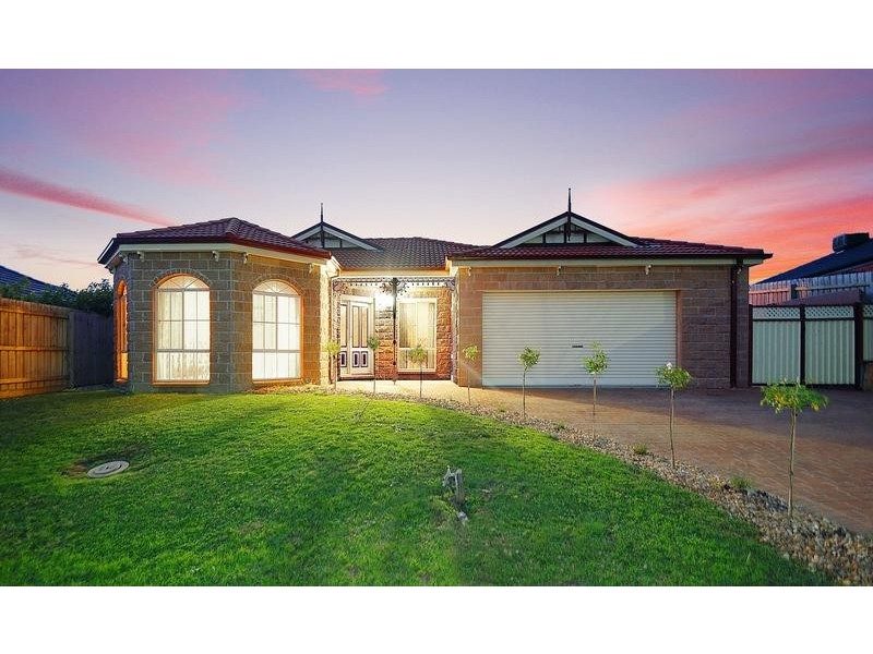 20 Carlisle Drive, Beaconsfield VIC 3807