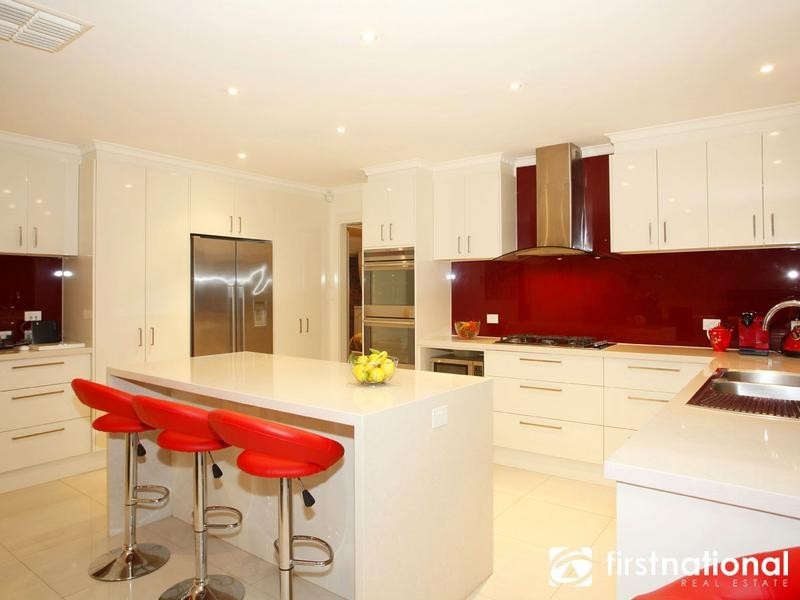 3 Michael Court, Berwick VIC 3806