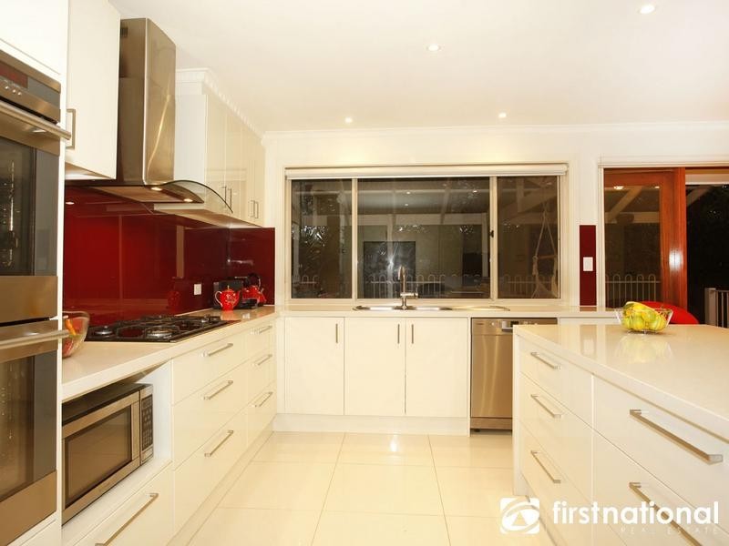 3 Michael Court, Berwick VIC 3806