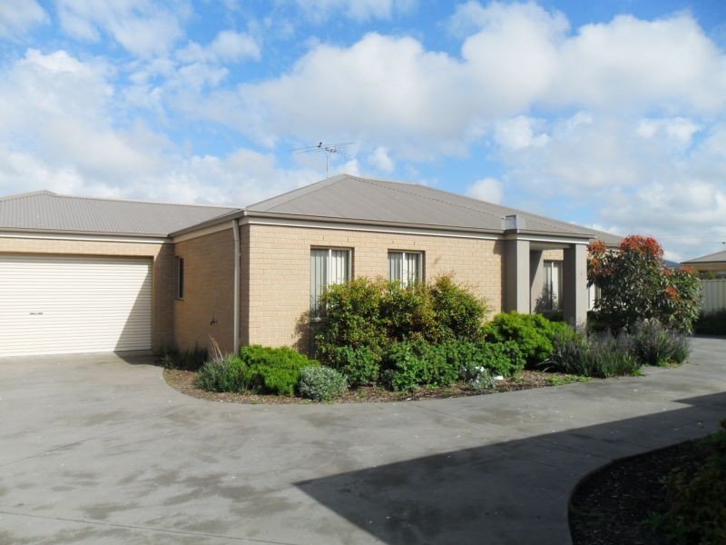 5/6A Iris Place, Pakenham VIC 3810