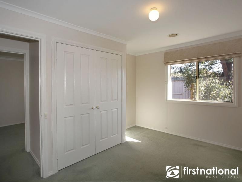 10 Glendale Crescent, Berwick VIC 3806