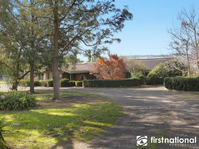 146 Thewlis Rd, Pakenham VIC 3810