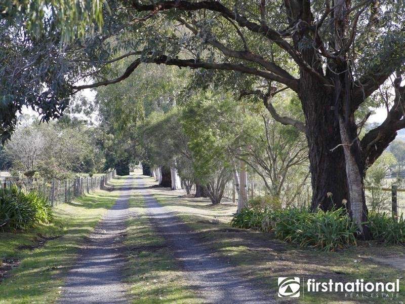 146 Thewlis Rd, Pakenham VIC 3810