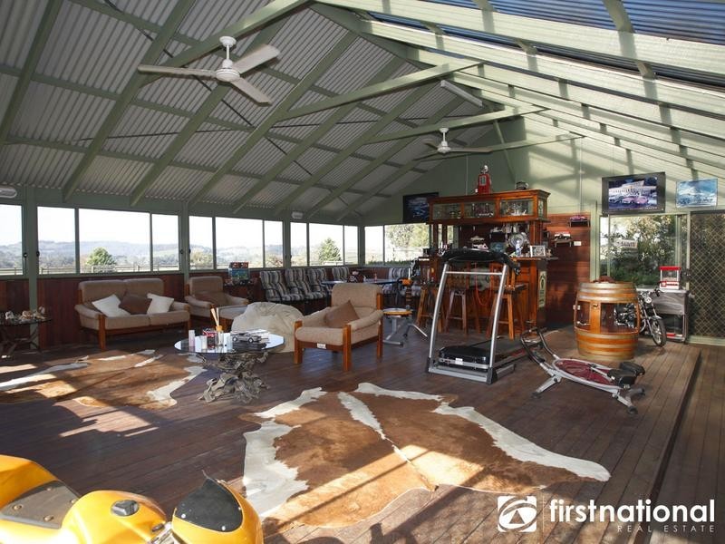 146 Thewlis Rd, Pakenham VIC 3810