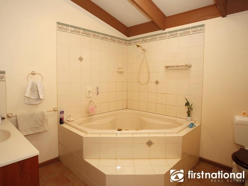 146 Thewlis Road, Officer VIC 3809