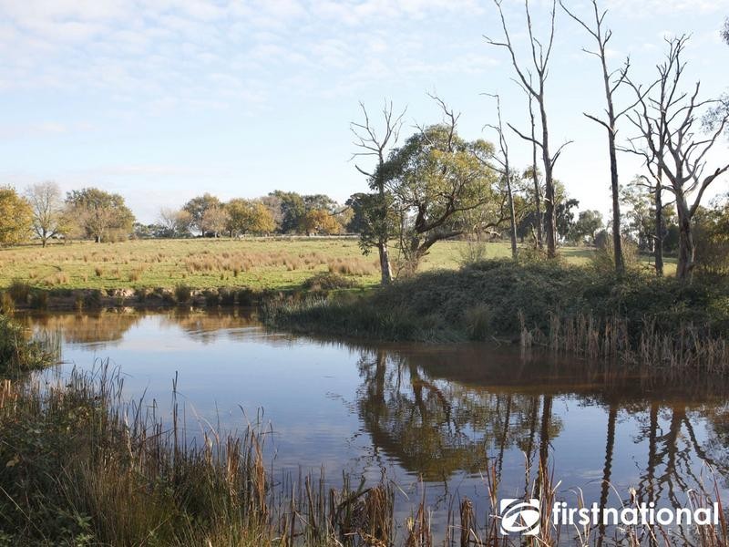 183-195 A’Beckett Rd, Narre Warren North VIC 3804